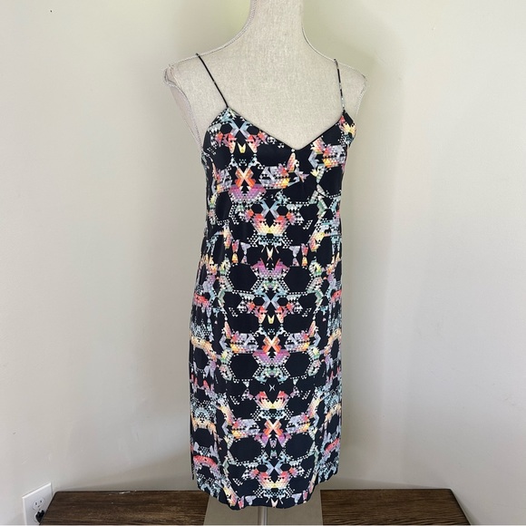 TIBI Gray/geometric print sleeveless dress - Size 0 - Picture 9 of 11